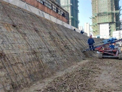 鹤峰建筑边坡支护